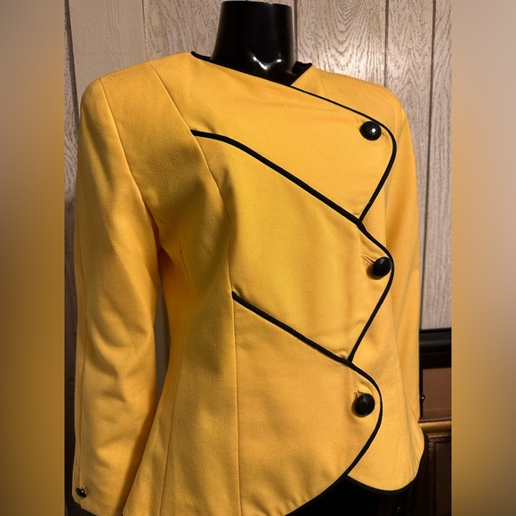 Stunning Bright Yellow Vintage 90s Unique Blazer - Picture 2 of 5